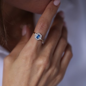 Quatro Safir Yüzük
