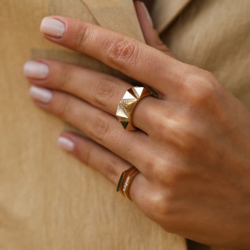 Prisme Altın Yüzük