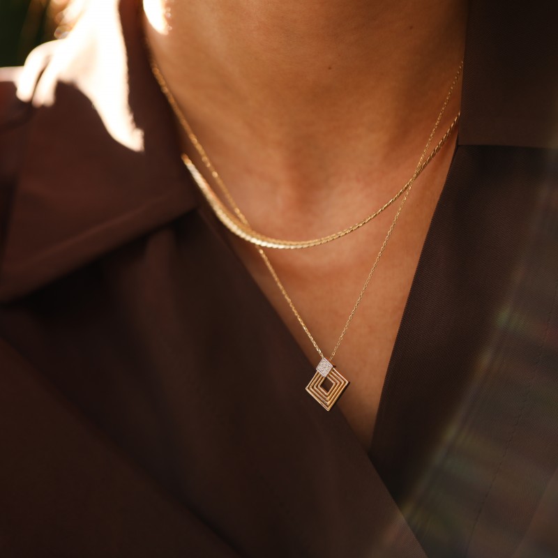 Lumin Sarmal Altın Kolye