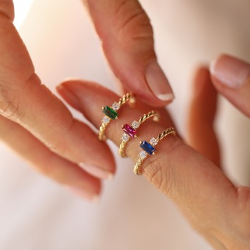 Sarmal Taşlı Yüzük