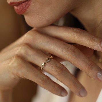  Lumière Sarmal Taşlı Altın Yüzük